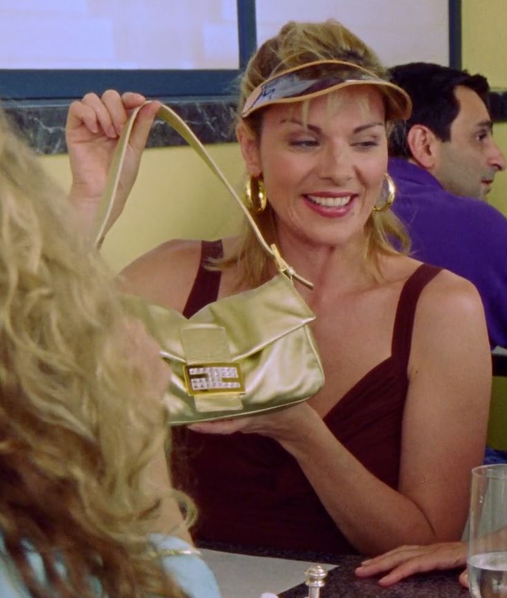Los bolsos más icónicos de Samantha Jones en Sex and the City