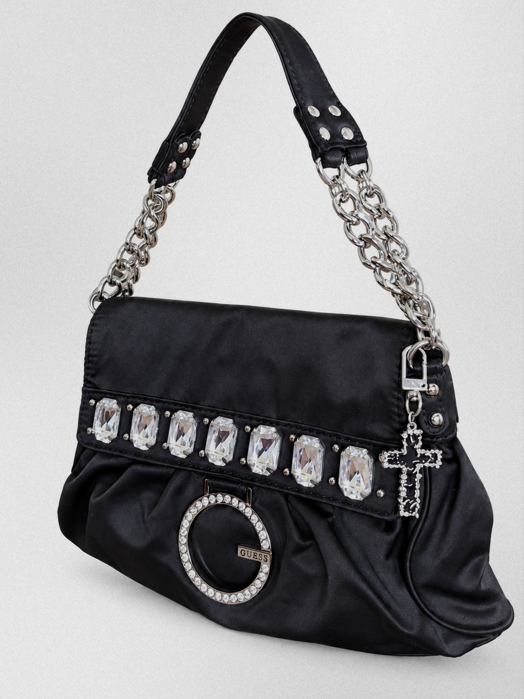 GUESS GLAM