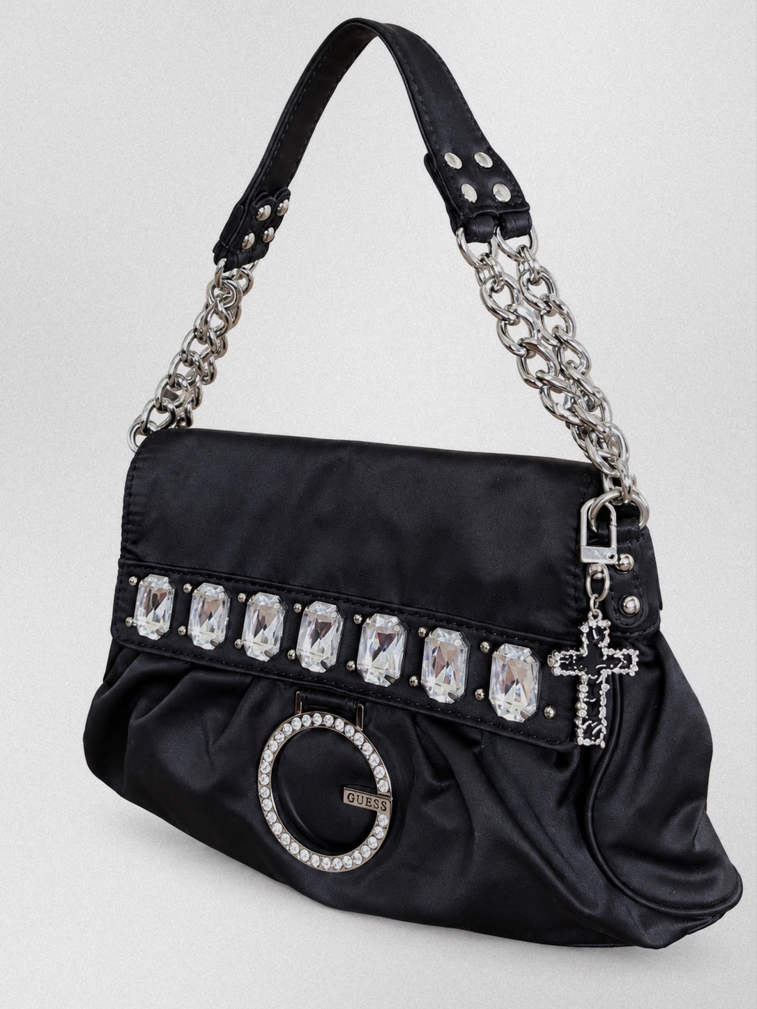 GUESS GLAM