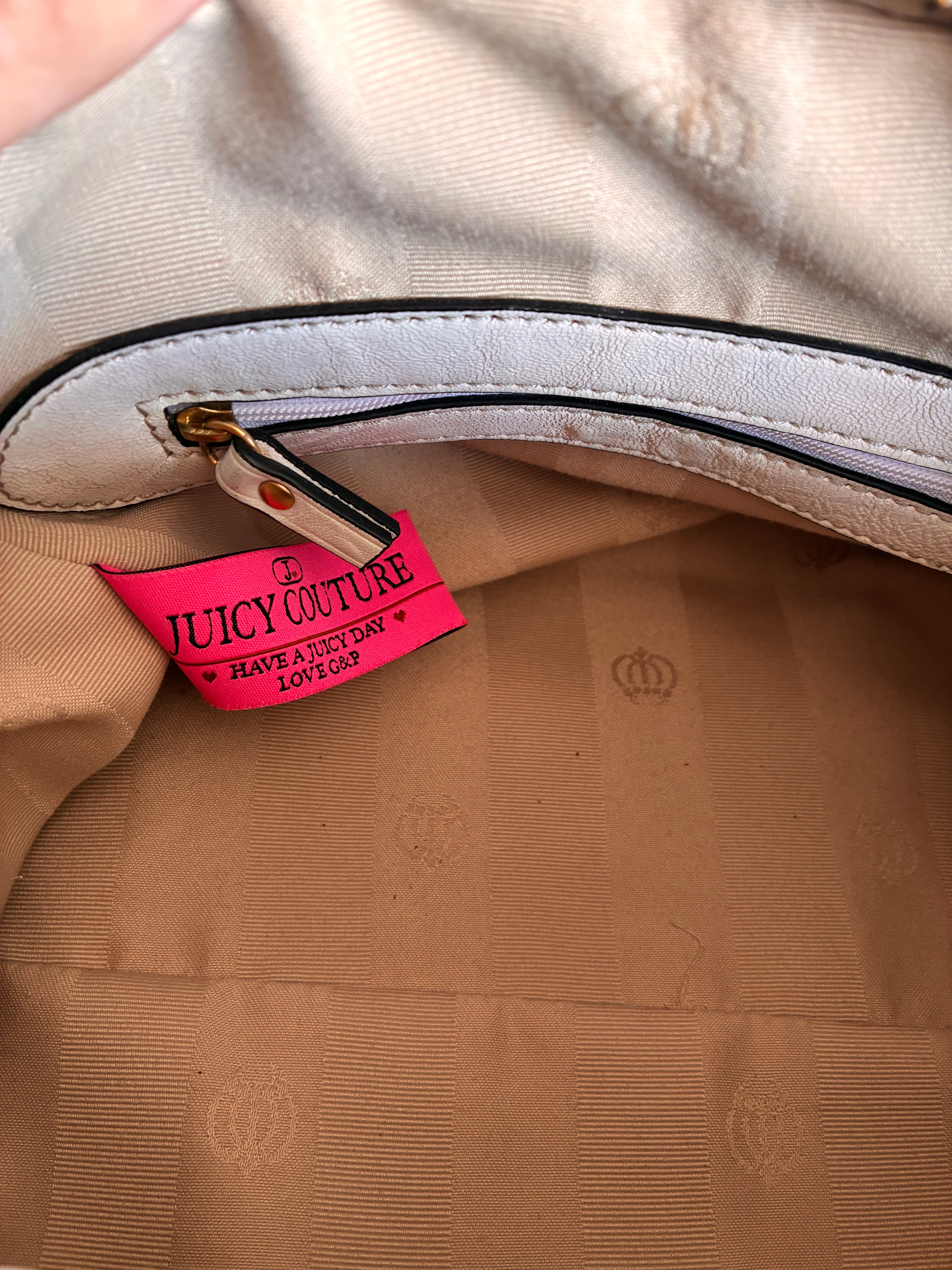 GOLD JUICY COUTURE