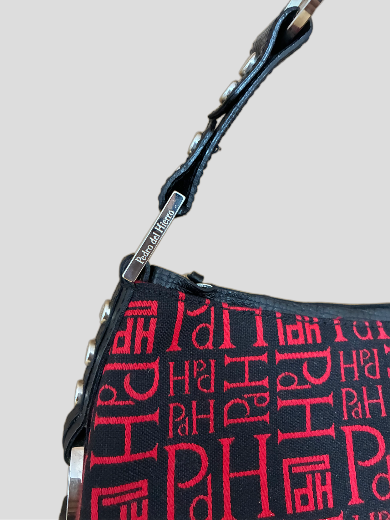 Bolso vintage Pedro del Hierro carmín Barrokha
