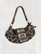 GUESS GIRAFFE
