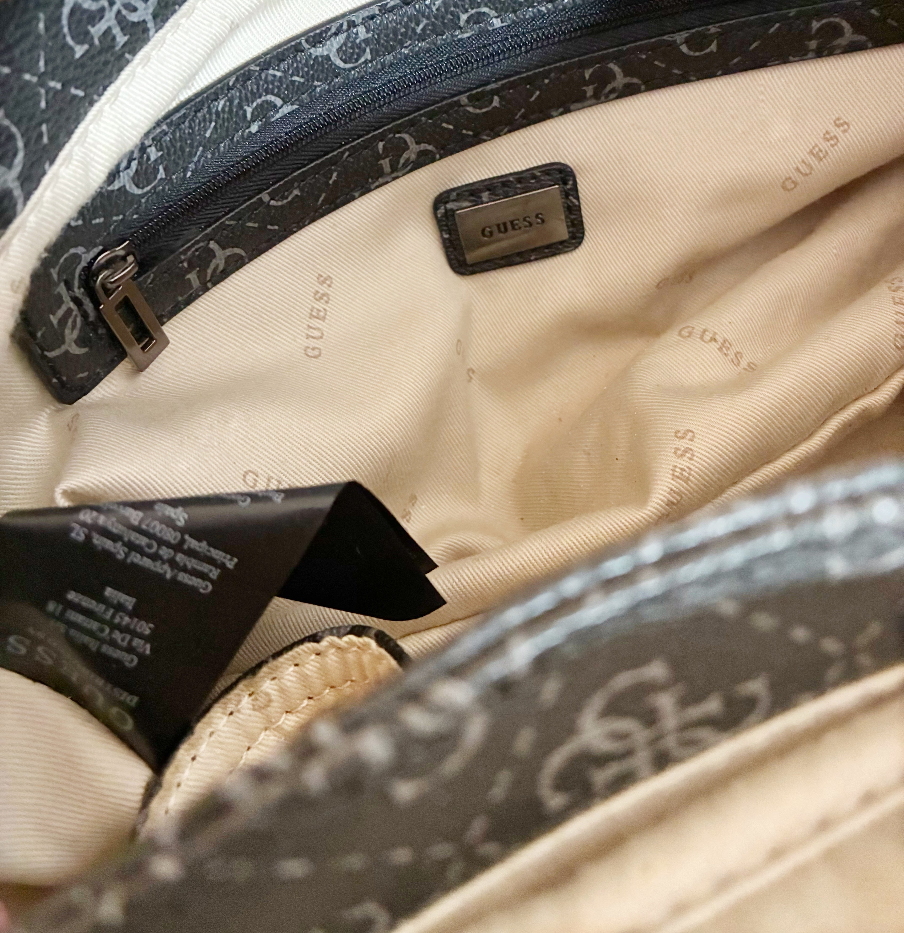 Bolso vintage Guess baguette Barrokha
