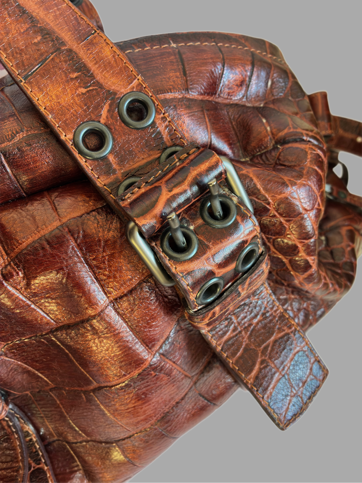 Bolso Francesco Biasia Croco Brown