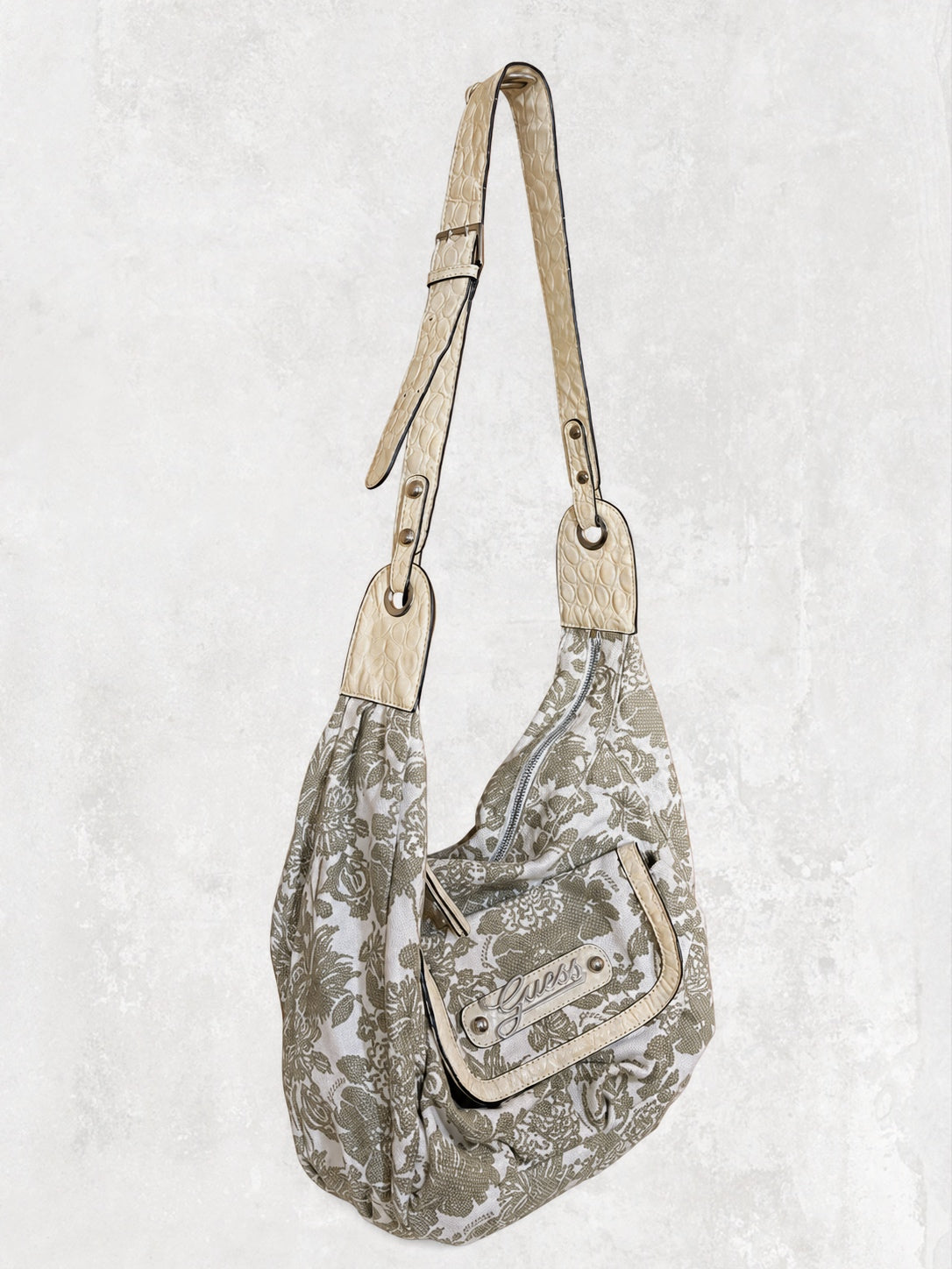 SPRING GUESS